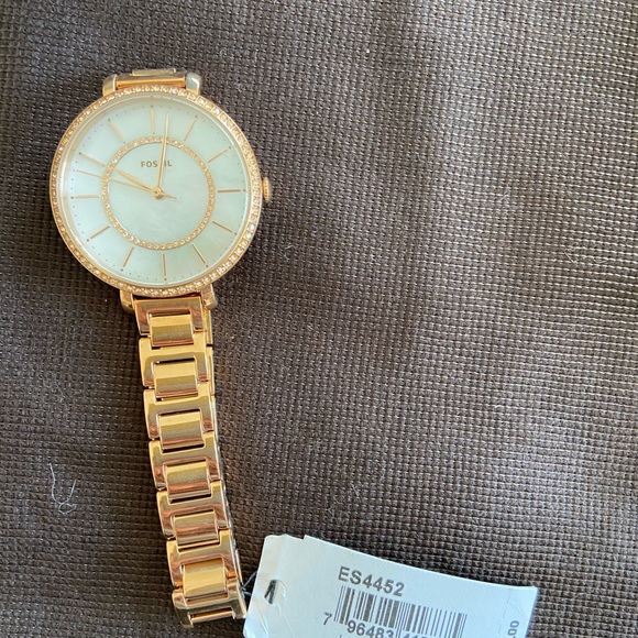 Fossil Women's Rose Gold Jocelyn Watch - Picture 4 of 8